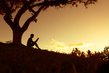 李靖和李绩哪个厉害