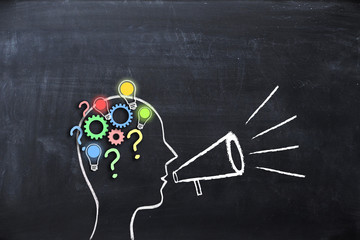 中国的动漫为什么发展缓慢？